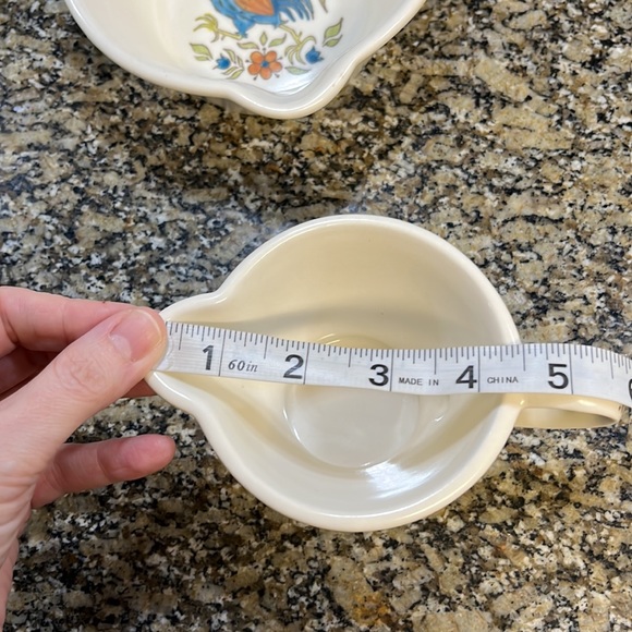 Rooster Bleu Poppytrail Creamer - Picture 6 of 7